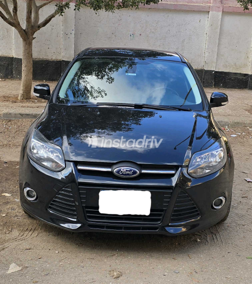 Ford Focus 2012 Black Automatic Used for Sale in Nasr city - 4