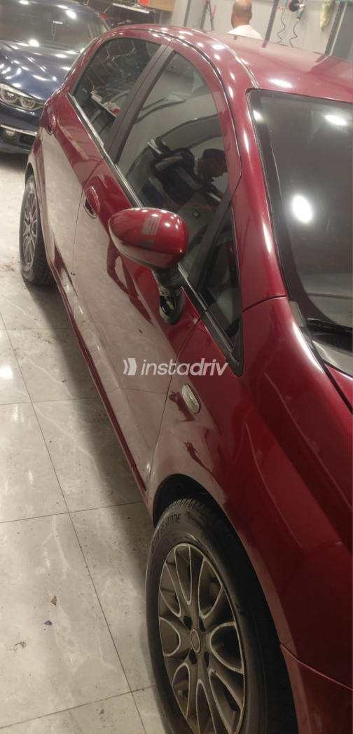 Fiat Punto evo 2011 White Automatic Used for Sale in El Haram - 2