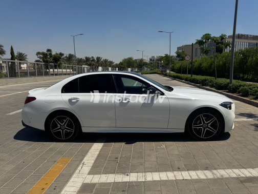 Mercedes C 200 2022 White Automatic Used for Sale in Cairo - 1