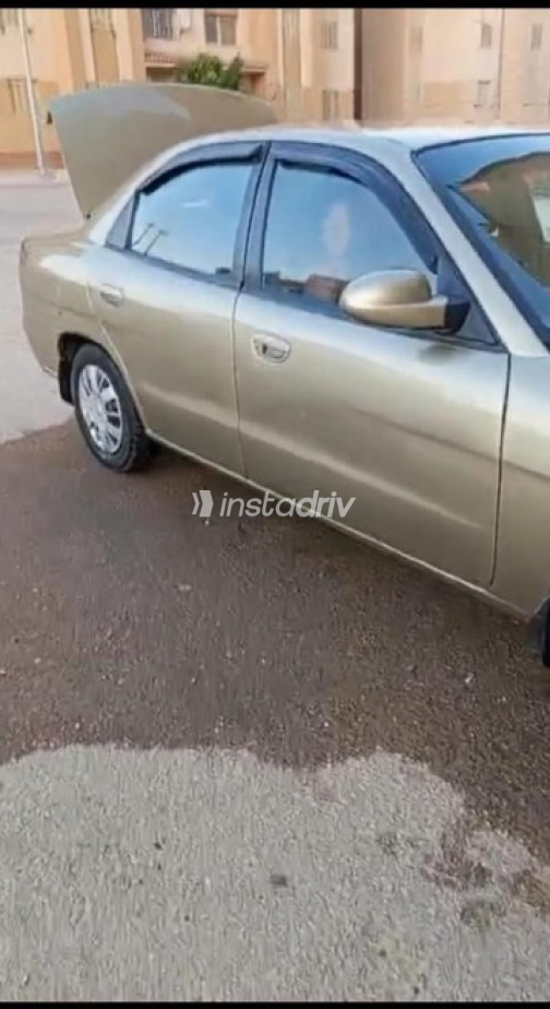Daewoo Nubira 2 1999 Gold Manual Used for Sale in Alexandria - 7