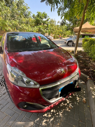 Peugeot 208 2016 Red Automatic Used for Sale in Cairo