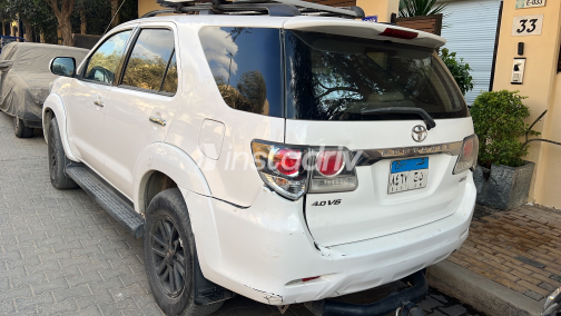 Toyota Fortuner 2016 White Automatic Used for Sale in Giza - 2