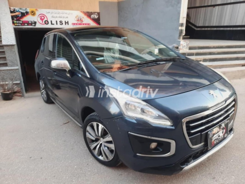 Peugeot 3008 2016 Dark Blue Automatic Used for Sale in Cairo - 6