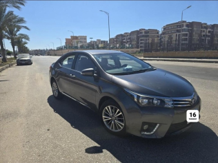 Toyota Corolla 2015 Dark Gray Automatic Used for Sale in Damietta