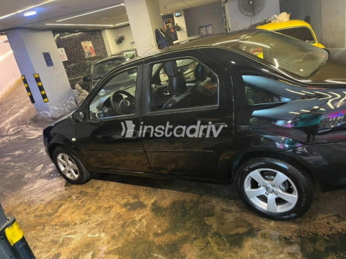 Renault Logan 2010 Black Manual Used for Sale in Alexandria - 2