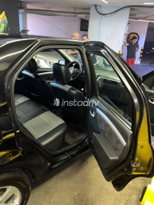 Renault Logan 2010 Black Manual Used for Sale in Alexandria - 5