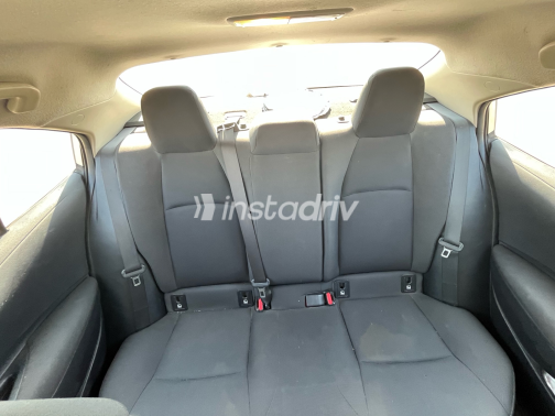 Toyota Corolla 2020 Beige Automatic Used for Sale in Nasr city - 3