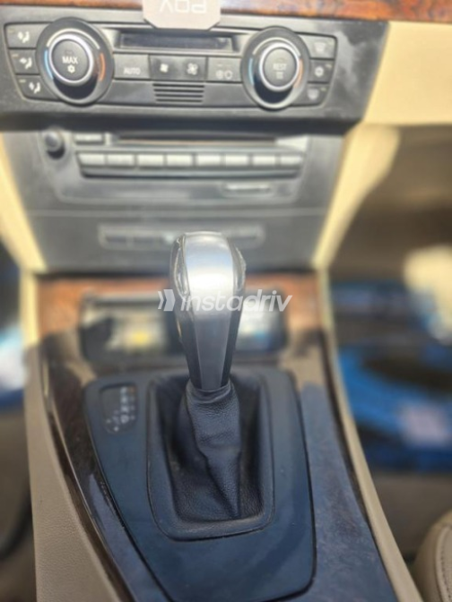 BMW 320 2009 Cyan Automatic Used for Sale in 6 October - 4
