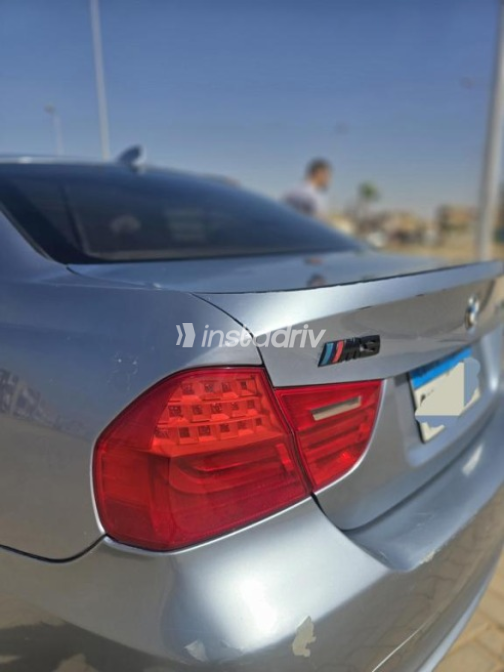 BMW 320 2009 Cyan Automatic Used for Sale in 6 October - 7