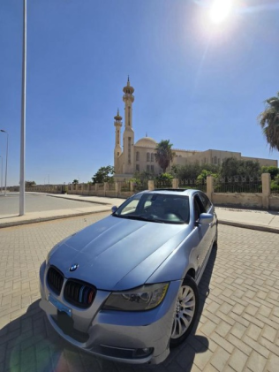 BMW 320 2009 Cyan Automatic Used for Sale in 6 October