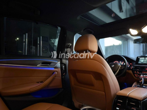 BMW 520 2018 Black Automatic Used for Sale in Nasr city - 4