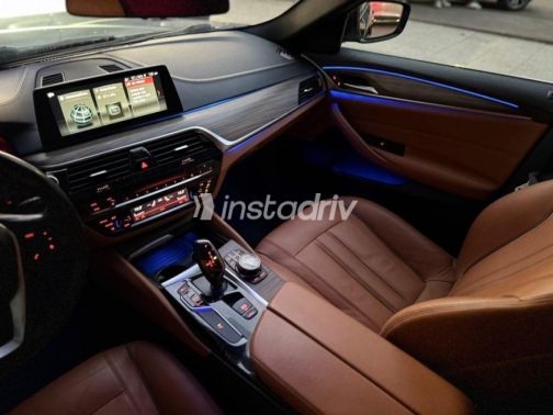 BMW 520 2018 Black Automatic Used for Sale in Nasr city - 8