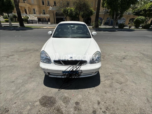 Daewoo Nubira 2 2002 White Manual Used for Sale in Luxor - 6