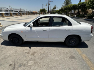 Daewoo Nubira 2 2002 White Manual Used for Sale in Luxor