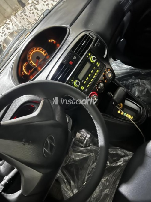 Hyundai Matrix 2009 Silver Automatic Used for Sale in Banha - 2