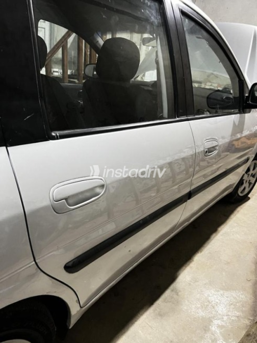 Hyundai Matrix 2009 Silver Automatic Used for Sale in Banha - 5