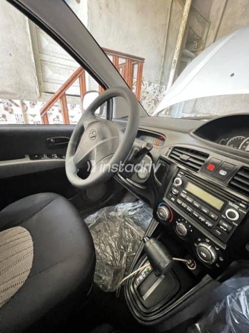 Hyundai Matrix 2009 Silver Automatic Used for Sale in Banha - 9