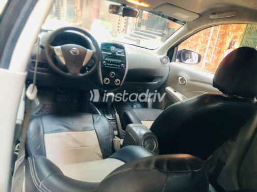 Nissan Sunny 2018 White Automatic Used for Sale in Greater Cairo ( Cairo + Giza) - 3