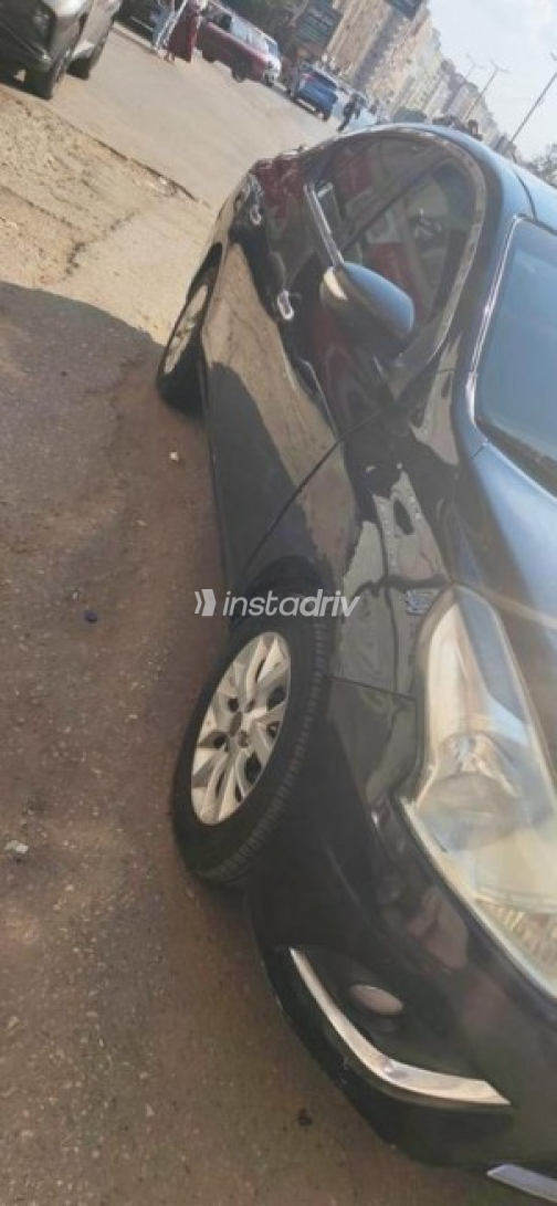 Nissan Sunny 2018 White Automatic Used for Sale in Greater Cairo ( Cairo + Giza) - 7