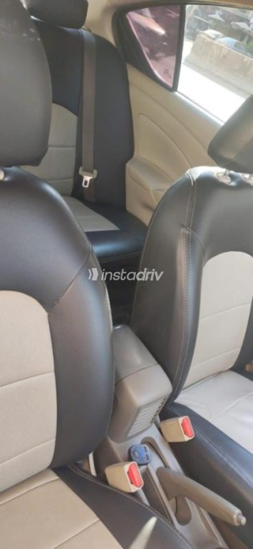 Nissan Sunny 2018 White Automatic Used for Sale in Greater Cairo ( Cairo + Giza) - 10