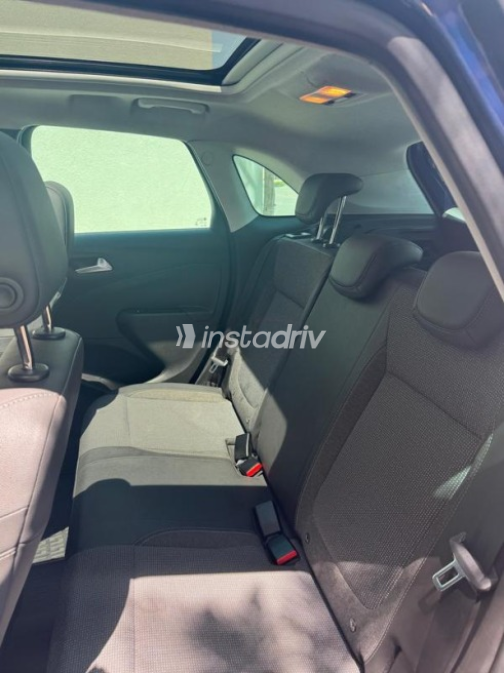 Opel Crossland 2022 White Automatic Used for Sale in Greater Cairo ( Cairo + Giza) - 7