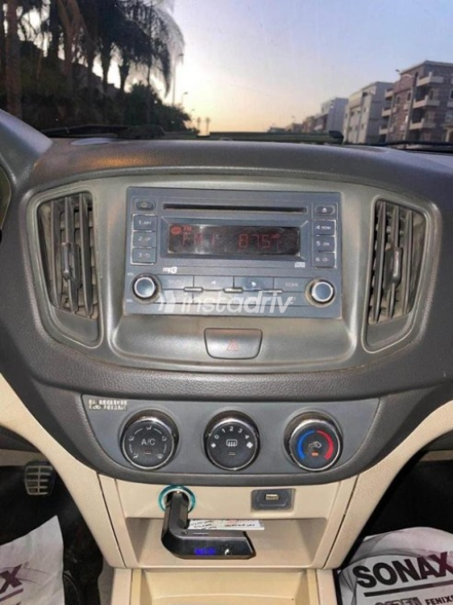 Chery Envy 2013 Gray Manual Used for Sale in Cairo - 7