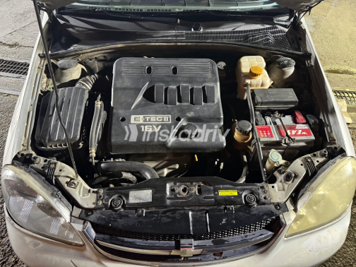 Chevrolet Optra 2008 Silver Automatic Used for Sale in Cairo - 9