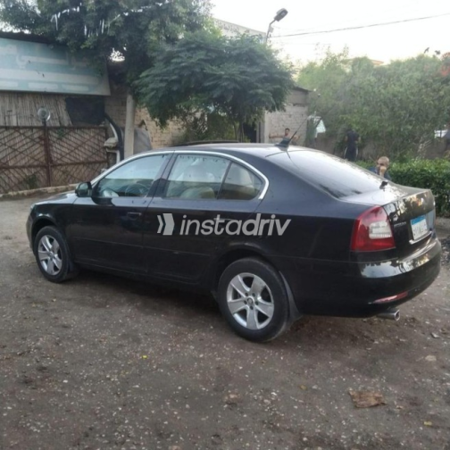 Skoda Octavia 2010 Black Automatic Used for Sale in Tanta - 7