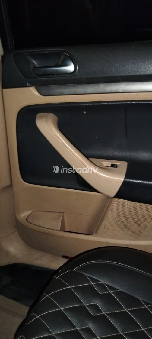Volkswagen Jetta 2008 Gray Automatic Used for Sale in Cairo - 6