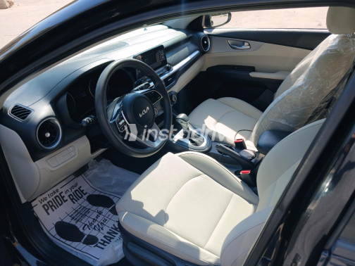 Kia Grand Cerato 2023 Black Automatic Used for Sale in Cairo - 5