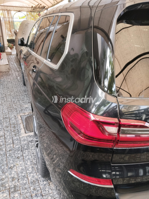 BMW X7 2020 Black Automatic Used for Sale in Giza - 4