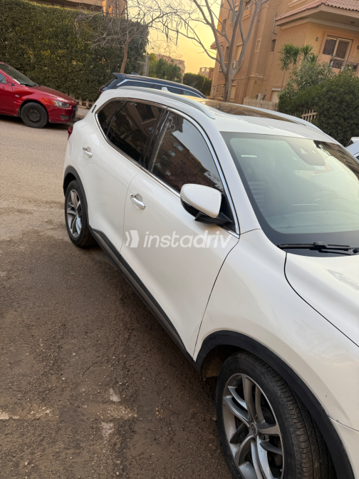 MG HS 2022 White Automatic Used for Sale in Giza - 2