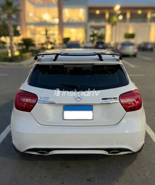 Mercedes A 200 2014 White Automatic Used for Sale in Greater Cairo ( Cairo + Giza) - 4