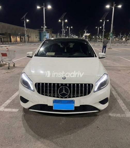 Mercedes A 200 2014 White Automatic Used for Sale in Greater Cairo ( Cairo + Giza) - 10