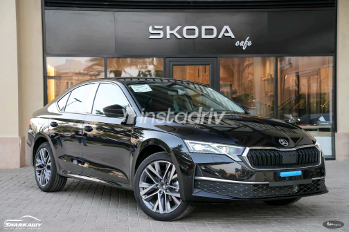 Skoda Octavia 2026 Black Automatic Used for Sale in Cairo - 7