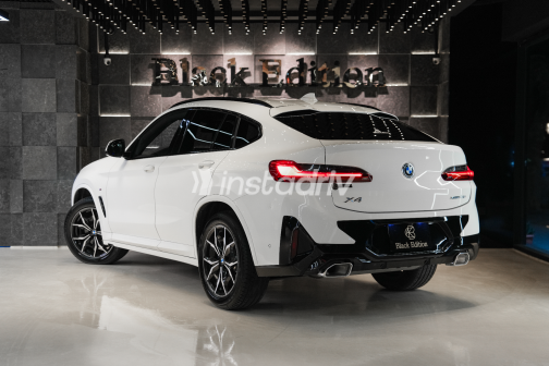 BMW X4 2024 White Automatic Used for Sale in Heliopolis - 2