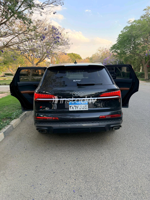Audi Q7 2024 Black Automatic Used for Sale in Giza - 2