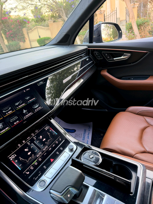 Audi Q7 2024 Black Automatic Used for Sale in Giza - 6