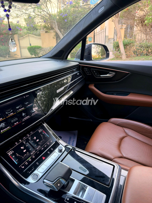 Audi Q7 2024 Black Automatic Used for Sale in Giza - 7