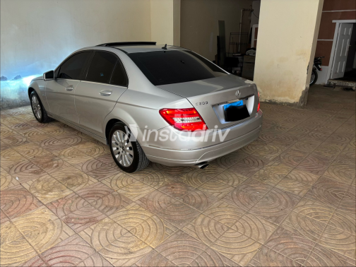 Mercedes C 200 2009 Silver Automatic Used for Sale in Cairo - 8