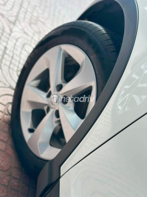 Nissan Qashqai 2019 White Automatic Used for Sale in Greater Cairo ( Cairo + Giza) - 5