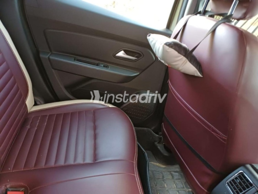 Renault Duster 2021 White Automatic Used for Sale in Greater Cairo ( Cairo + Giza) - 9