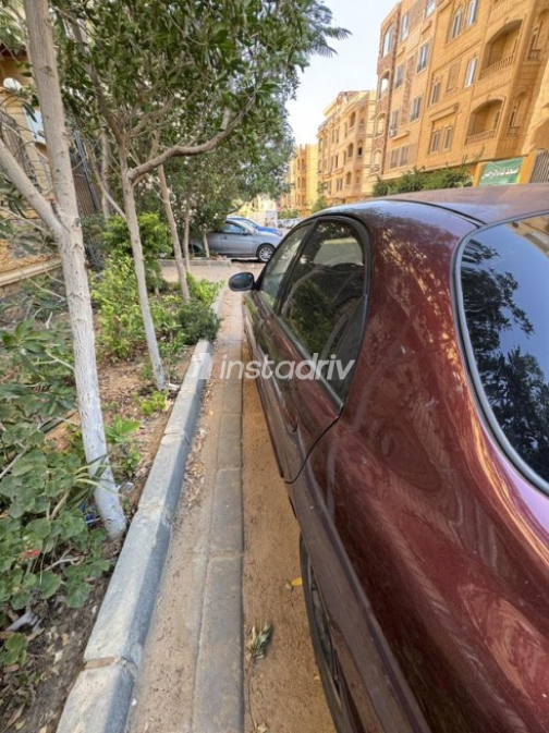 Chevrolet Lanos 2012 Dark Red Manual Used for Sale in Cairo - 5