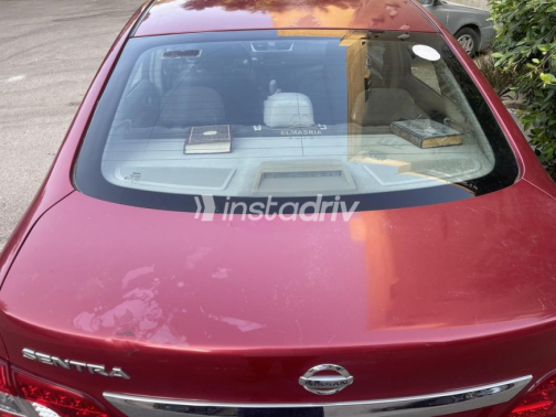 Nissan Sentra 2019 White Automatic Used for Sale in Greater Cairo ( Cairo + Giza) - 10