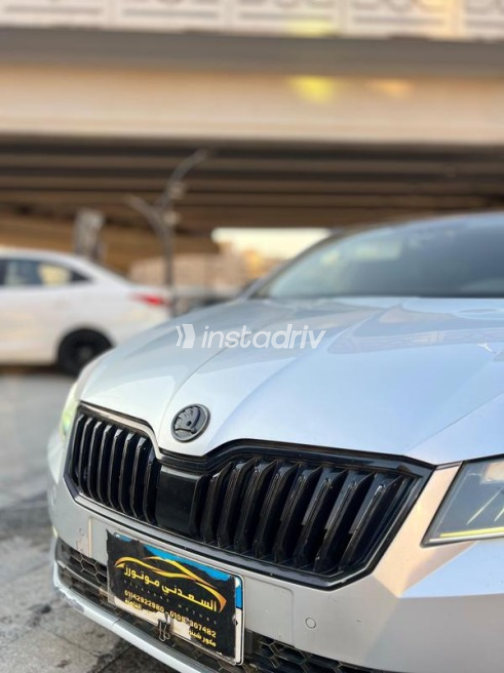 سكودا سوبيرب 2019 فضي أوتوماتيك مستعملة للبيع في مدينة نصر - 2