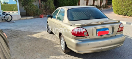 كيا سيفيا 2000 ذهبي يدوي مستعملة للبيع في القاهرة - 3