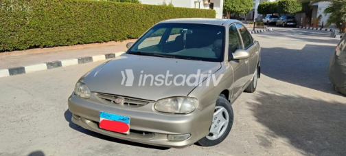 كيا سيفيا 2000 ذهبي يدوي مستعملة للبيع في القاهرة - 4