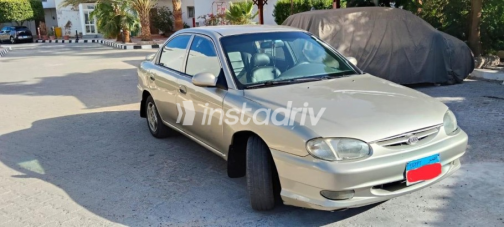 كيا سيفيا 2000 ذهبي يدوي مستعملة للبيع في القاهرة - 6