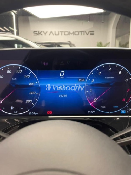 مرسيدس E 200 2025 أسود أوتوماتيك مستعملة للبيع في القاهرة - 7