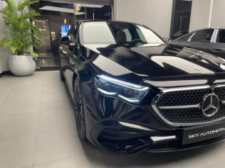 مرسيدس E 200 2025 أسود أوتوماتيك مستعملة للبيع في القاهرة